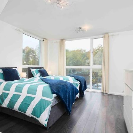 Dellehomes- Free Parking, Wfh, Family-Friendly Manchester Exterior photo