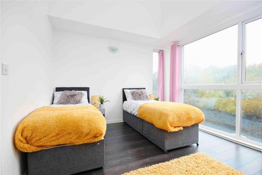 Dellehomes- Free Parking, Wfh, Family-Friendly Manchester Exterior photo