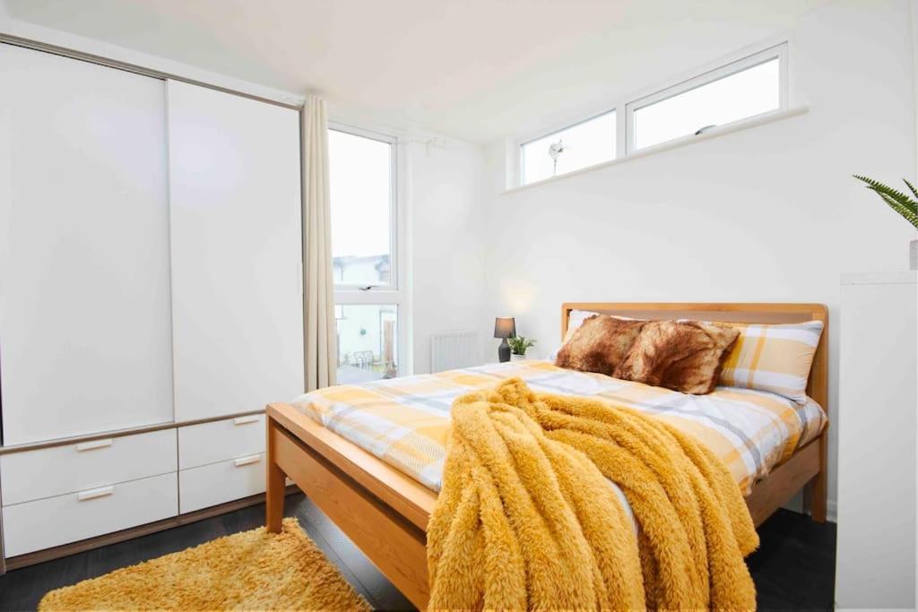 Dellehomes- Free Parking, Wfh, Family-Friendly Manchester Exterior photo